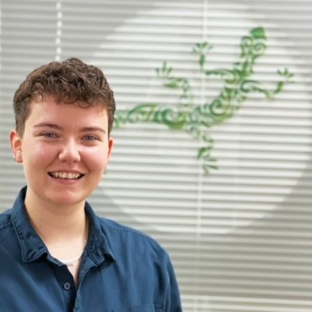 Gecko – Jess Marsay 2022 (004) Gecko - Jess Marsay 2022 (004)